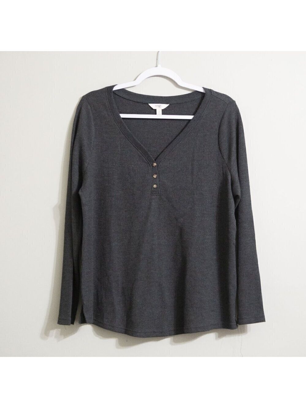Time and Tru Gray Waffle Knit Long Sleeve Tee